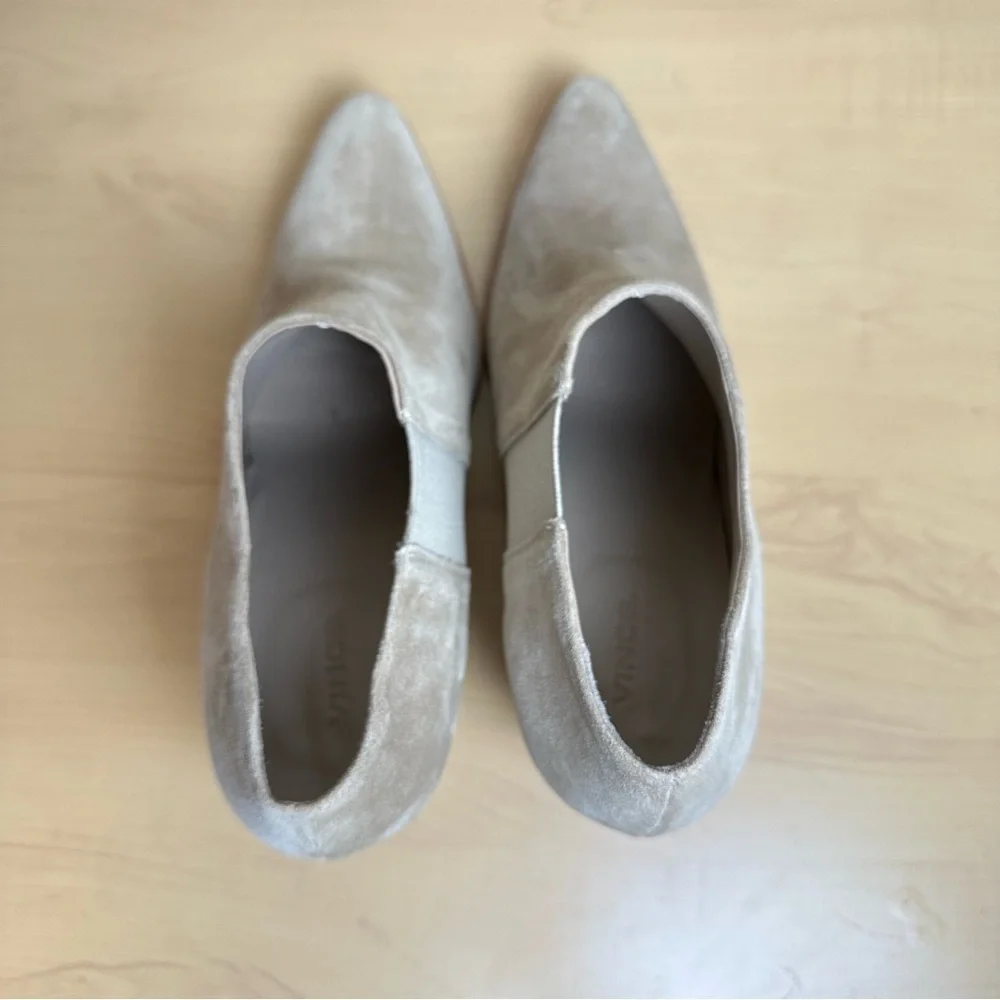 Vince Italian Suede Ankle Boots 10 | Neutral Booties Minimalist‎ Quiet Luxury